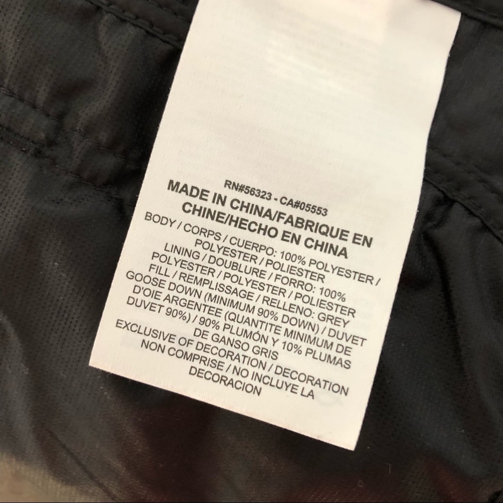 NWOT Nike Women’s Aeroloft Reflective Flash Vest - Picture 11 of 12